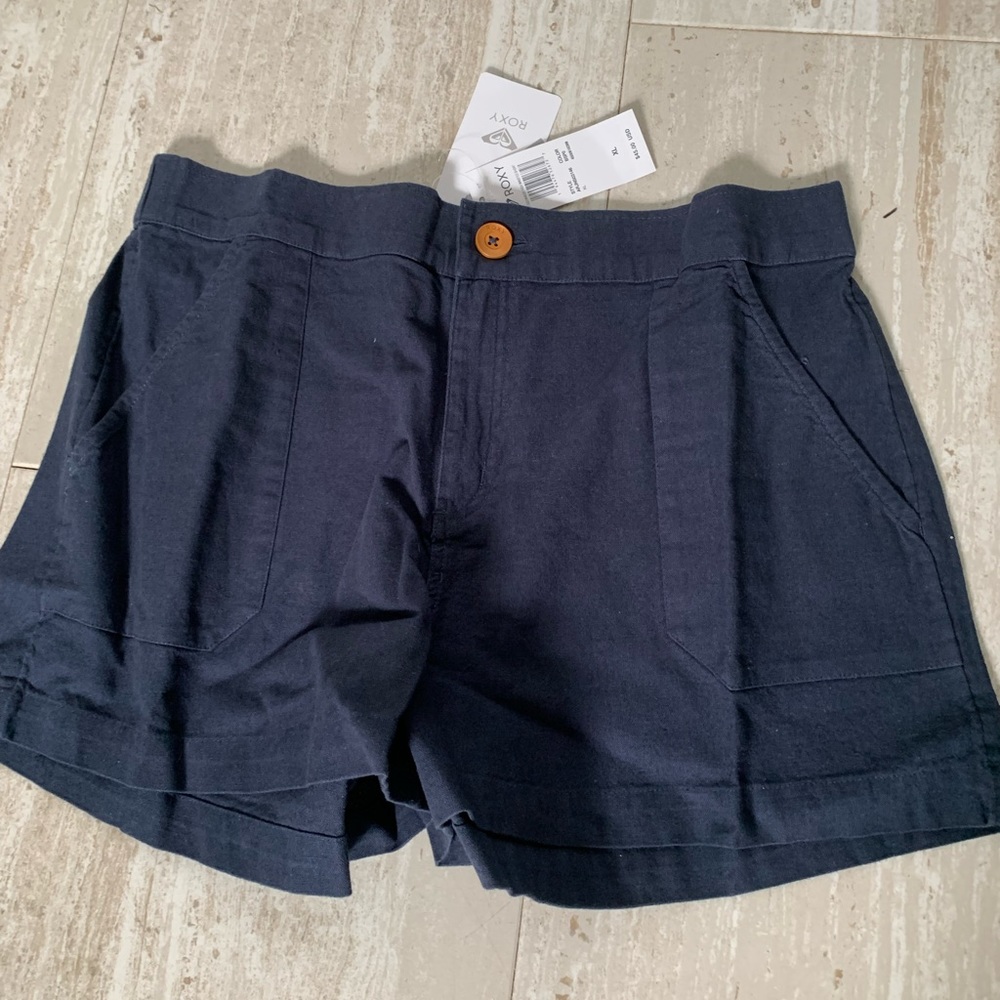 Roxy shorts